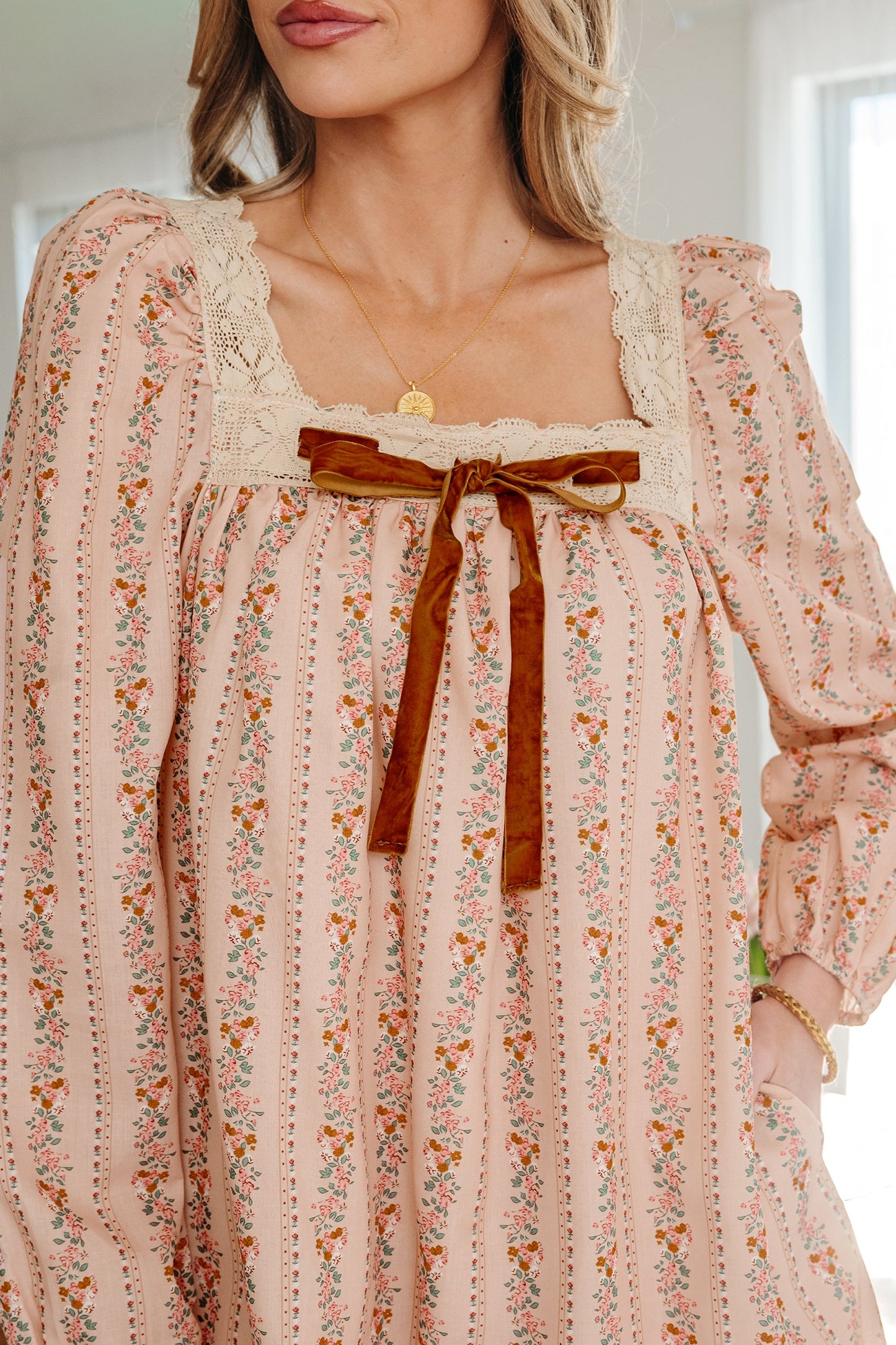 Floral Lace Square Neck Velvet Bow Tie Mini Dress