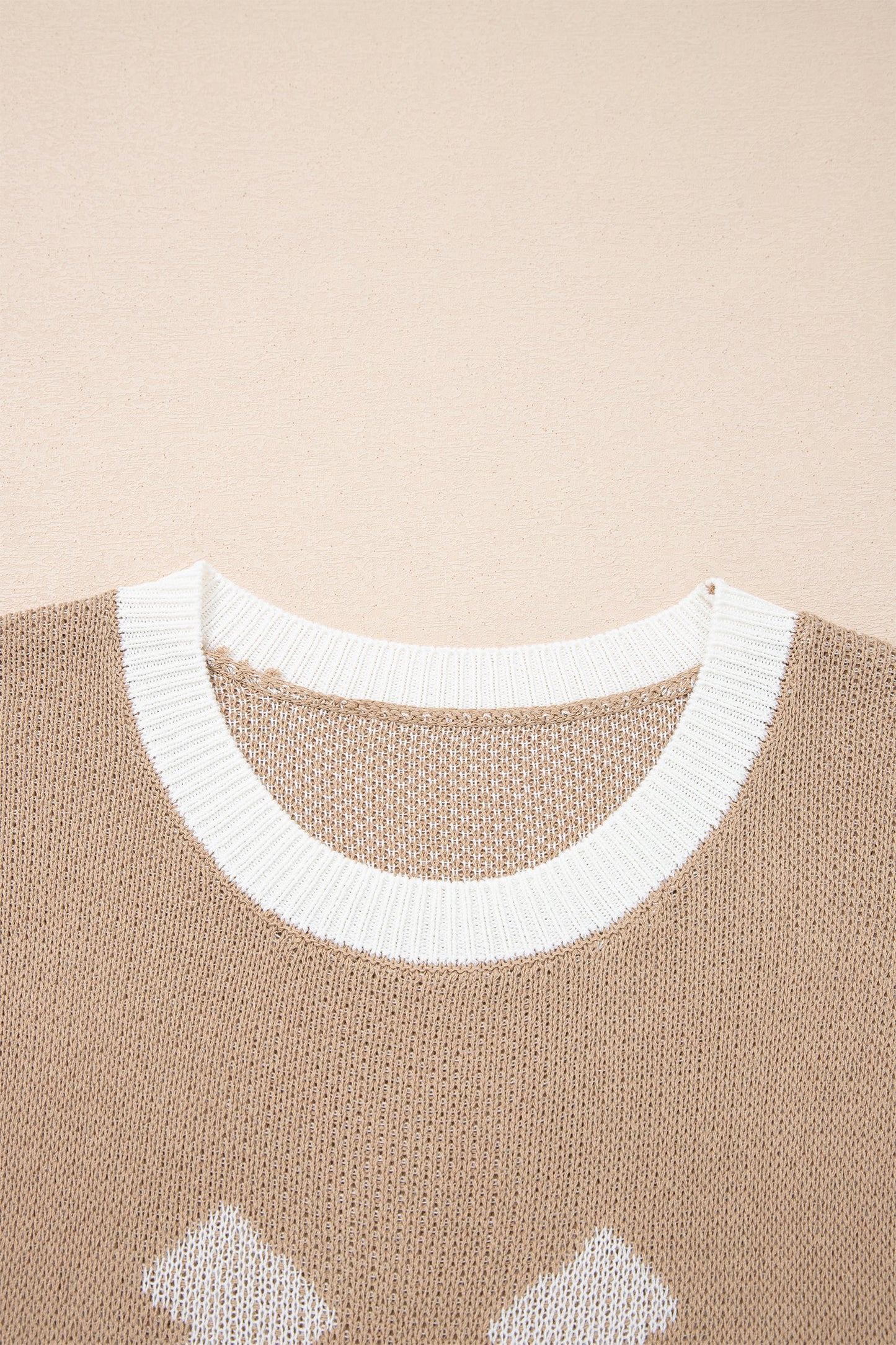 Western Horseshoe Contrast Trim Short Sleeve Sweater