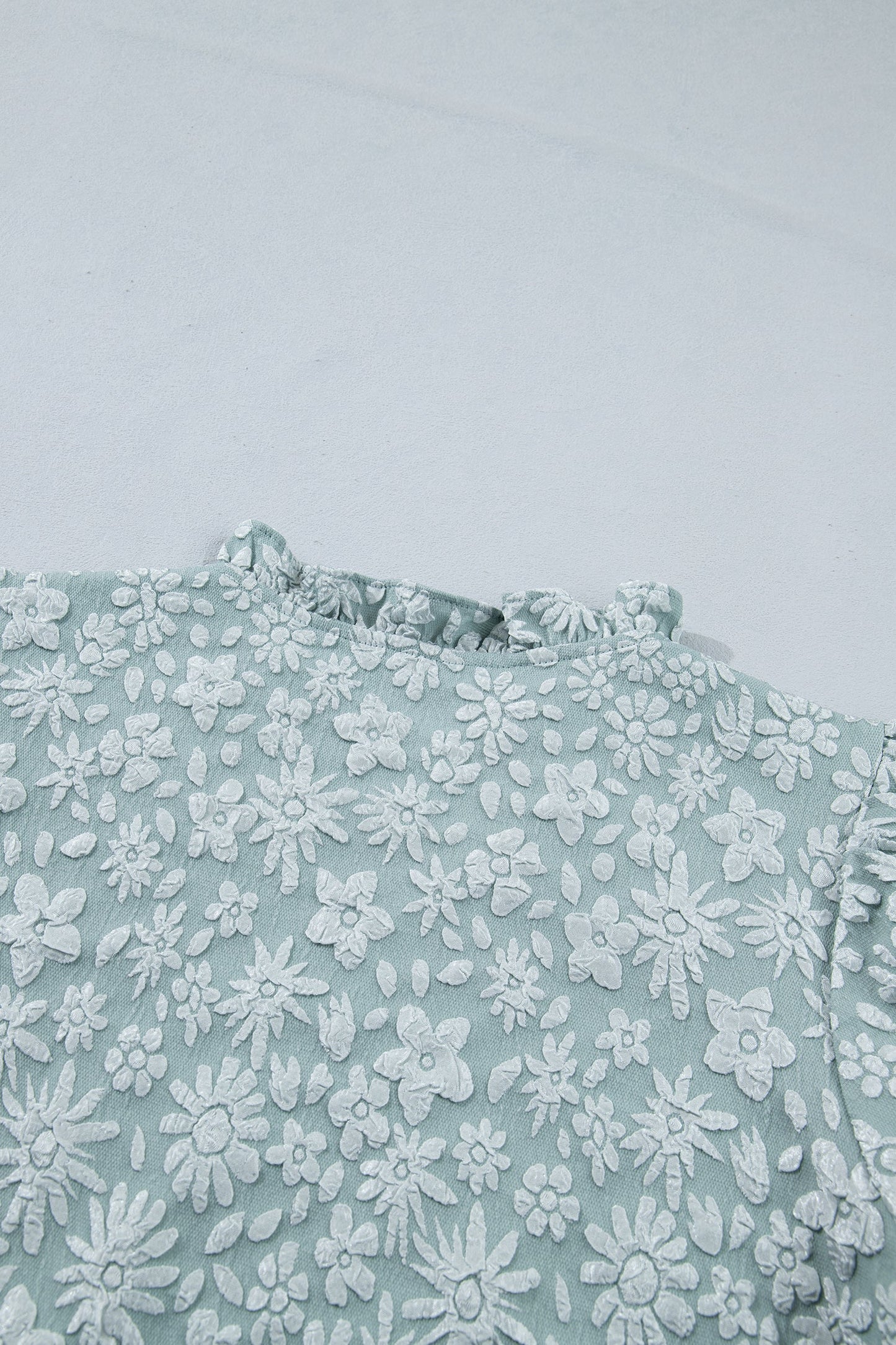 Floral Textured Jacquard Puff Sleeve Blouse