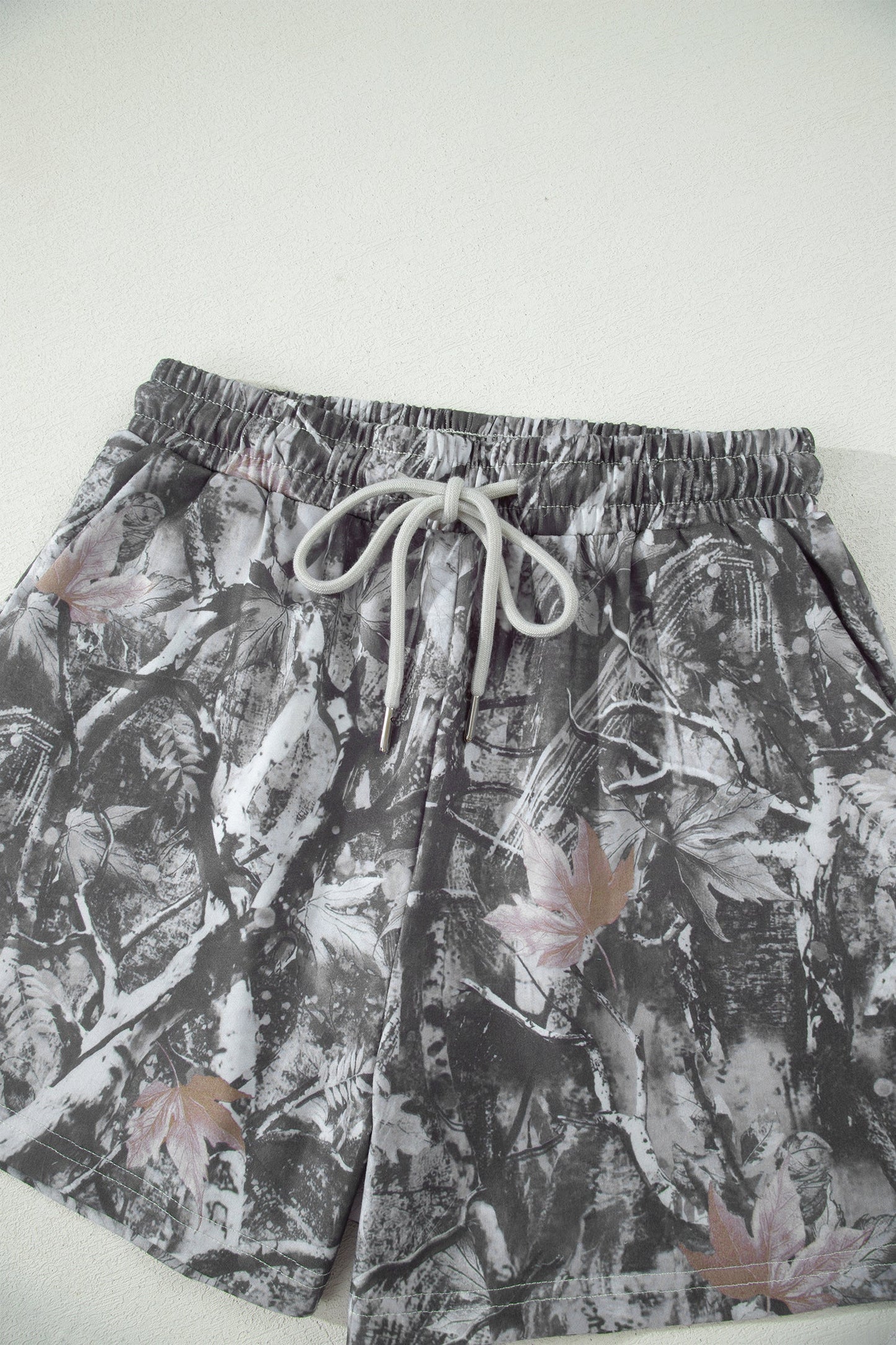 Camo Tie Elastic High Waist Shorts
