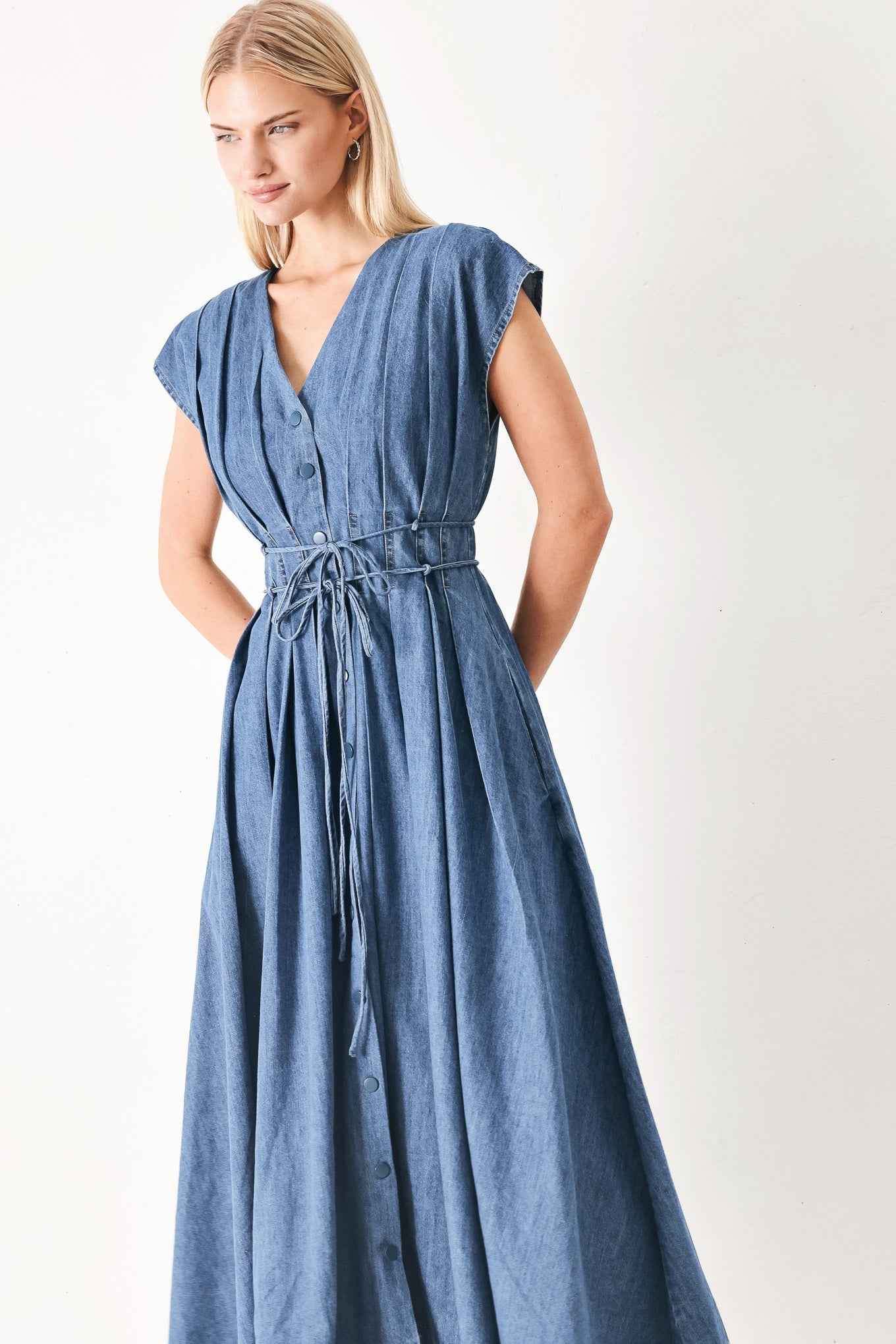 MIDNIGHT FLOW DENIM MIDI DRESS
