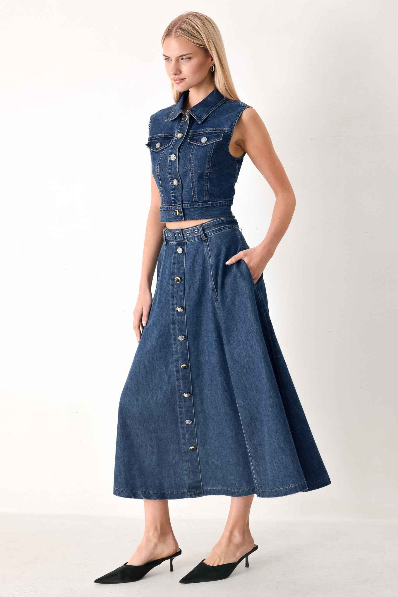 SWEET TALKER DENIM CROP VEST