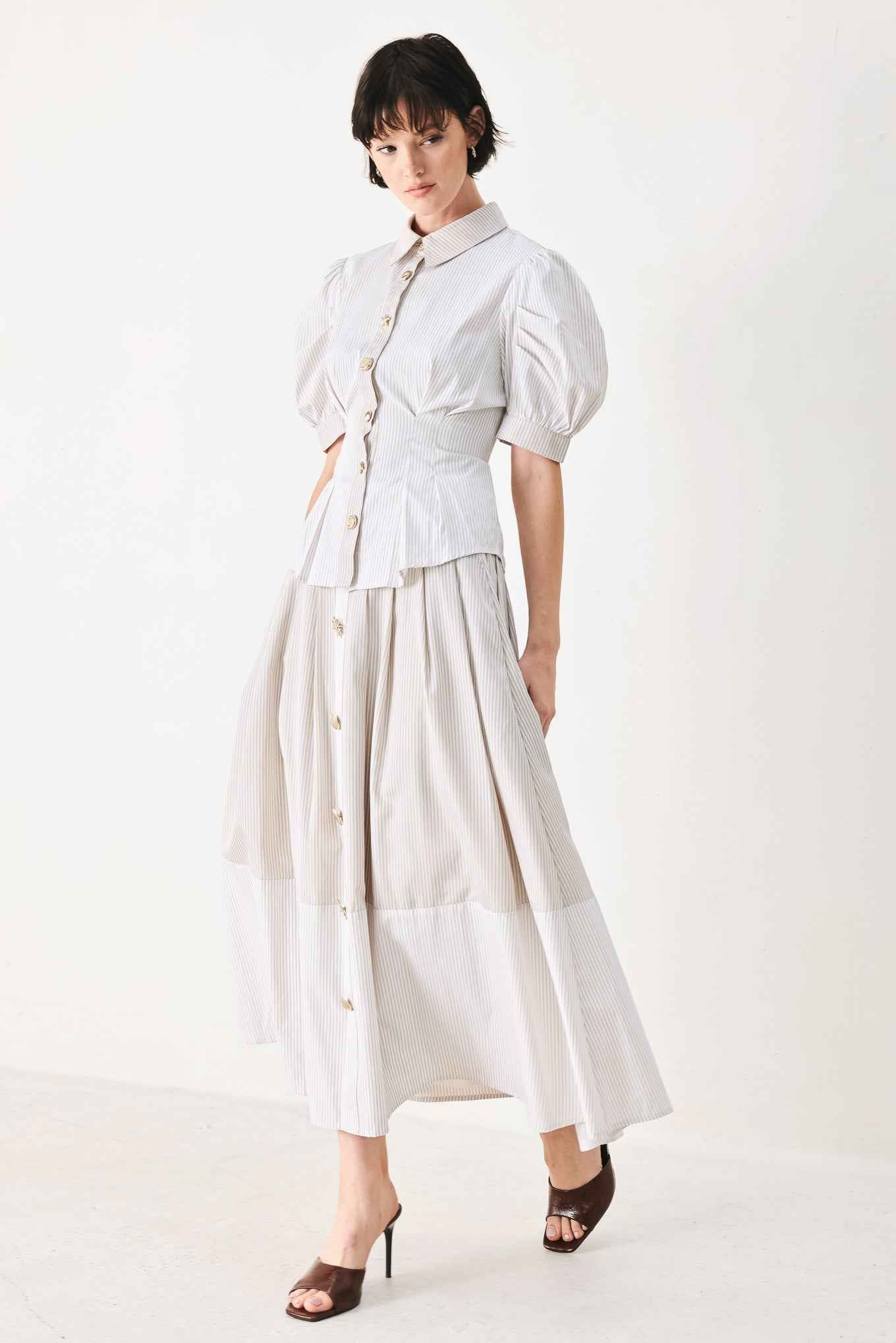 COASTAL LIGHT WOVEN TOP