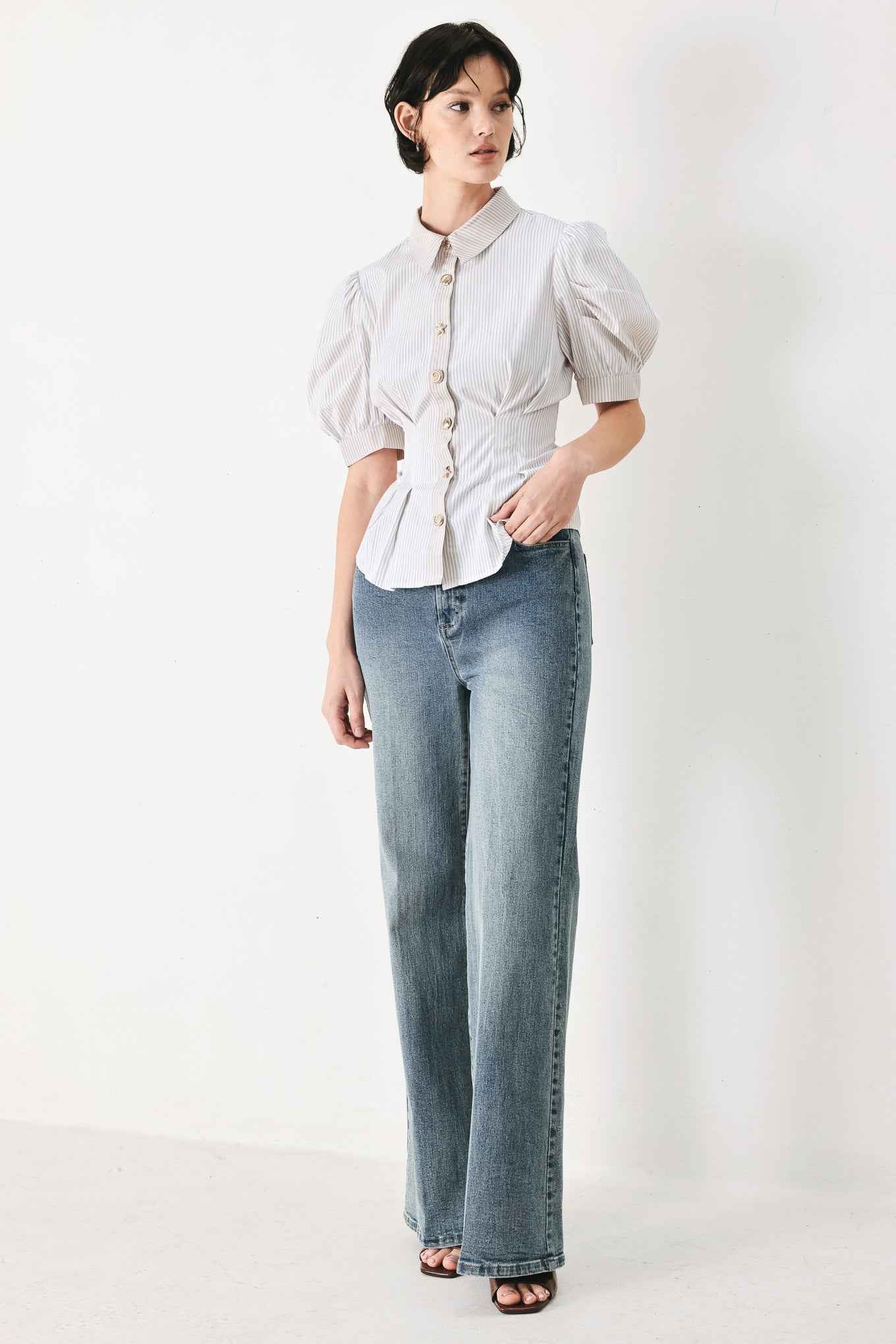 COASTAL LIGHT WOVEN TOP