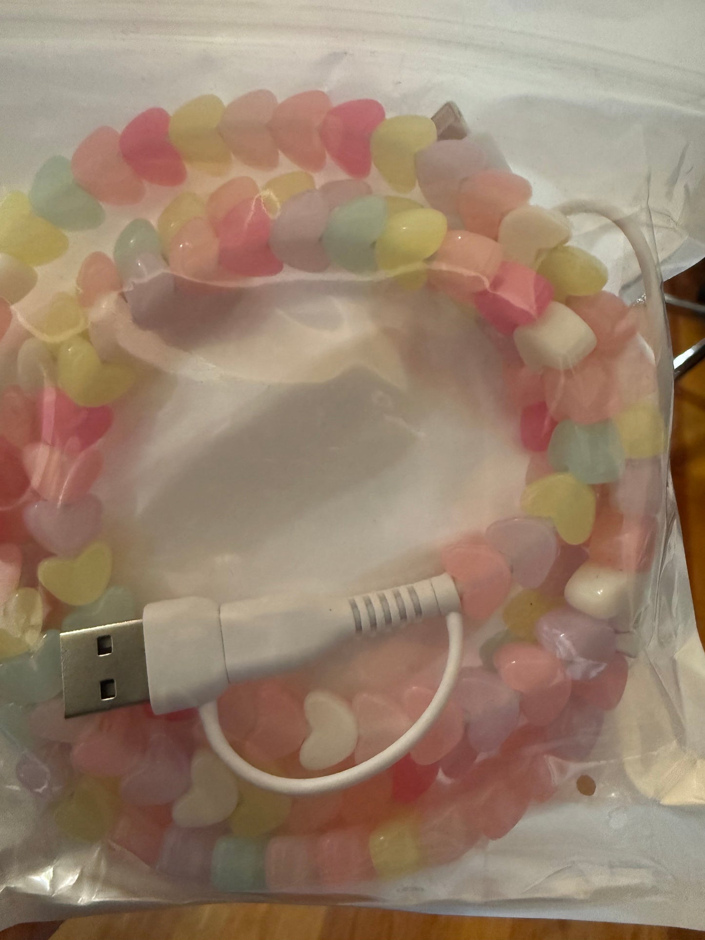 DUAL BEADED CHARGER
