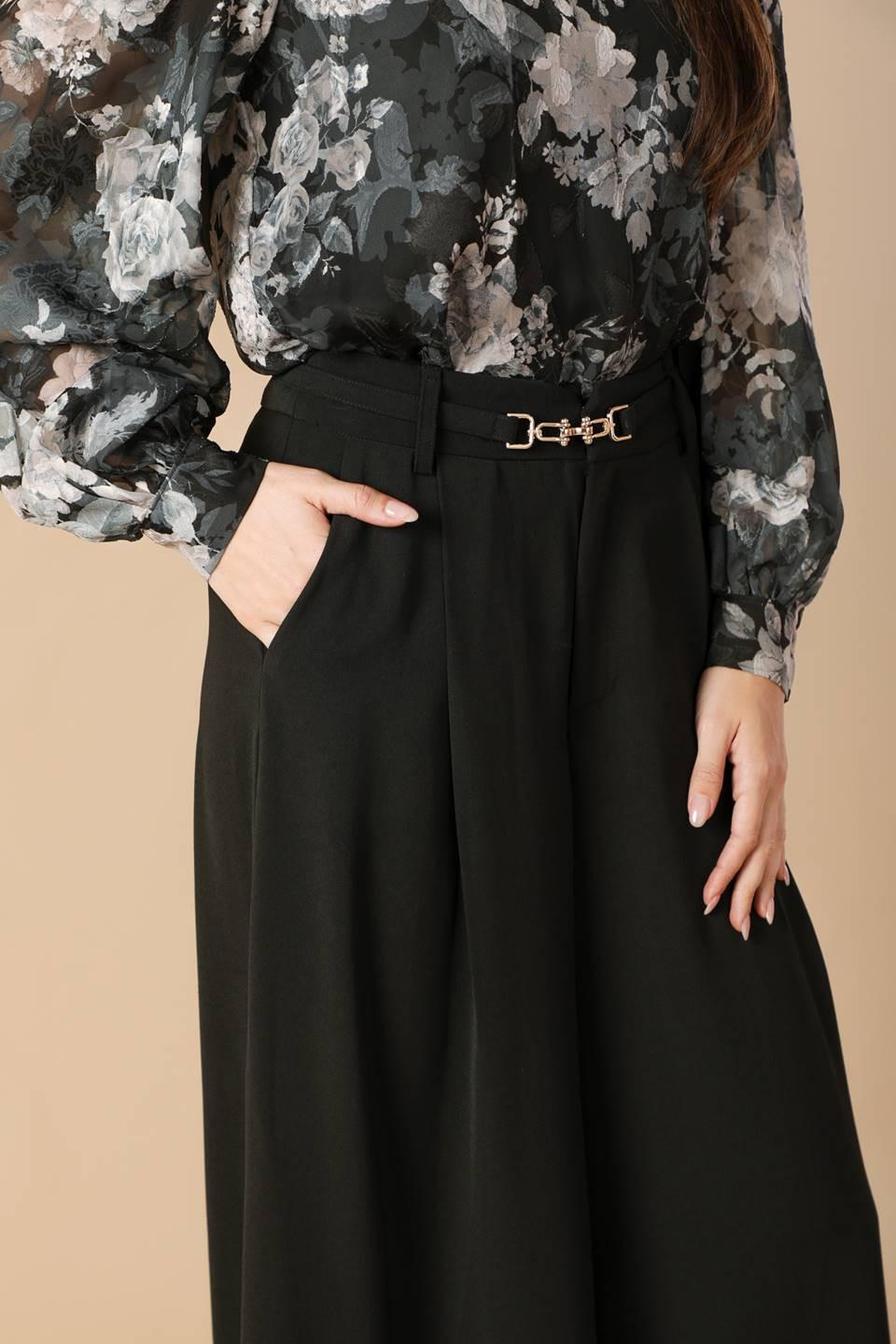 Sweet Harmony Black Woven Pants