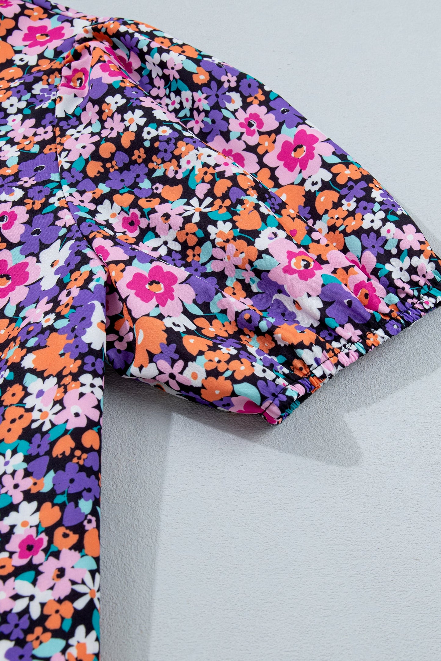 Floral Gingham Colorblock Trim V-Neck Blouse