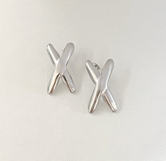 Bold Etta Silver X Earrings
